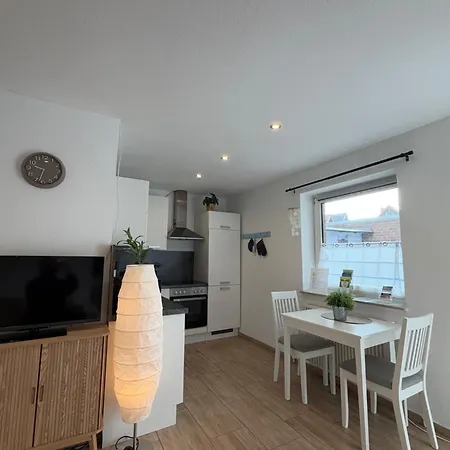 Seeglueck I Moderne Fuer Bis Zu 4 Personen Steinhuder Apartment *